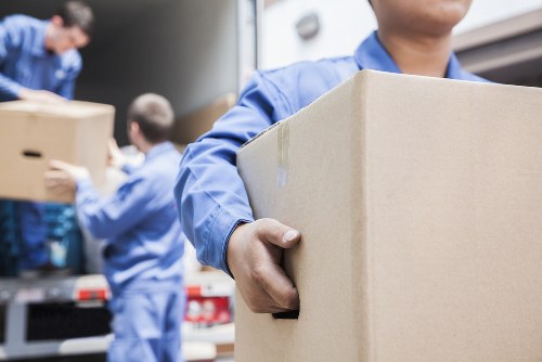 Moving truck service information for Bromley homes and businesses