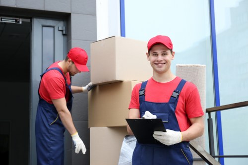 Local moving truck loading and transport support in Bromley