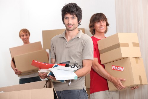 Loading and unloading help for flats and houses in Bromley