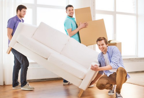 Local house moving service supporting a Bromley relocation